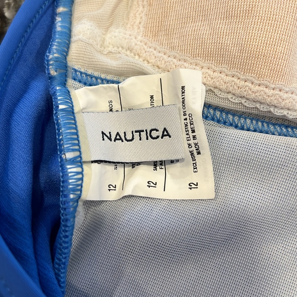 Women’s one piece blue halter swimsuit size 12 brand is Nautica - Picture 4 of 4